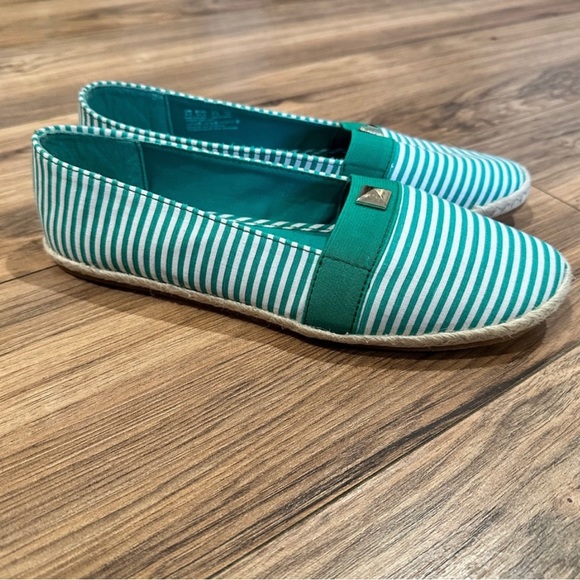 Soft style by Hush Puppies flats size 9.5 - Picture 4 of 8